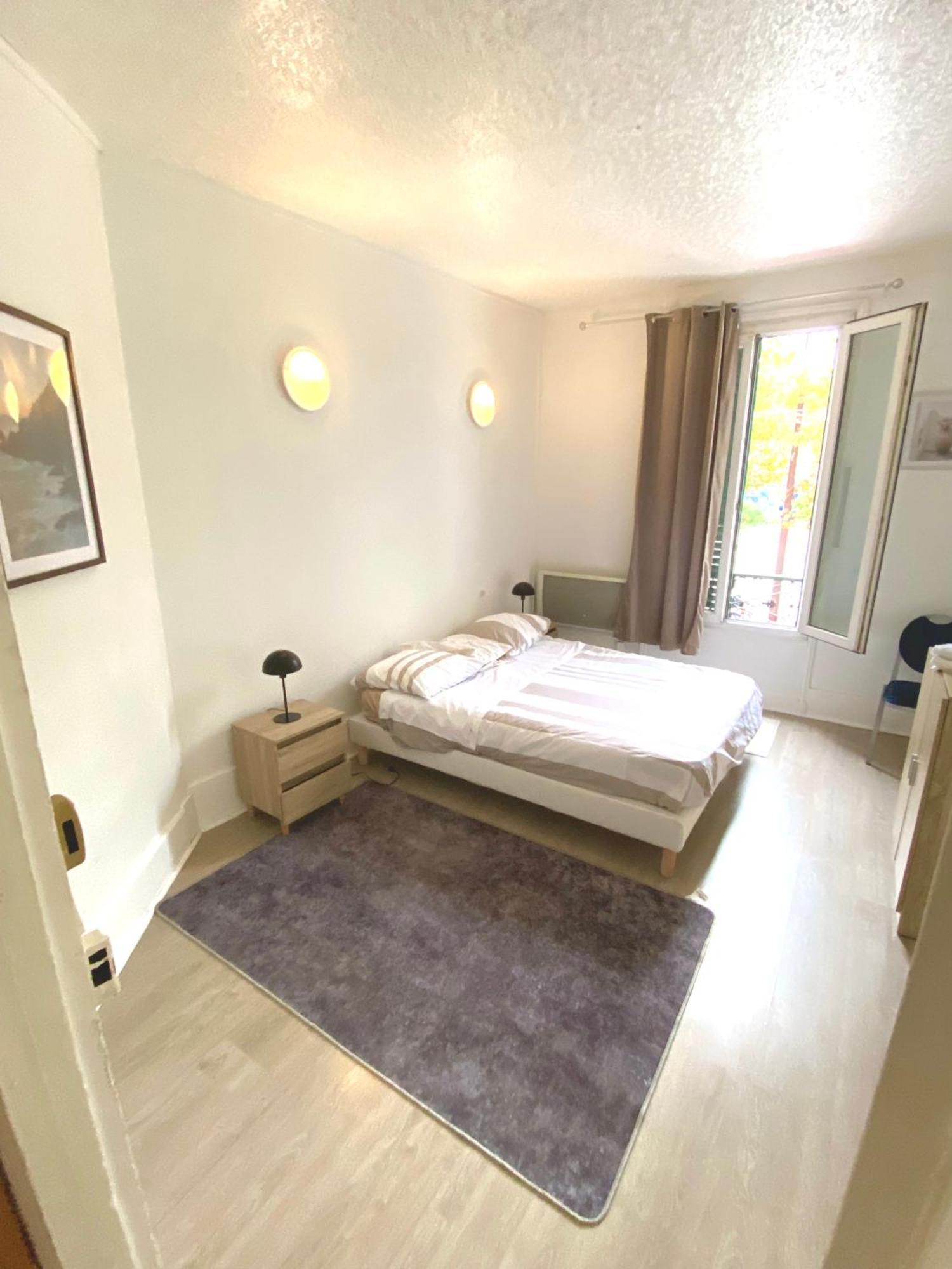 Balcon De Paris Apartment Женвил Екстериор снимка